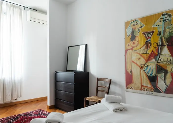 Appartement Casa Leonardo Da Vinci - 10 Minuti Dal Duomo Milaan